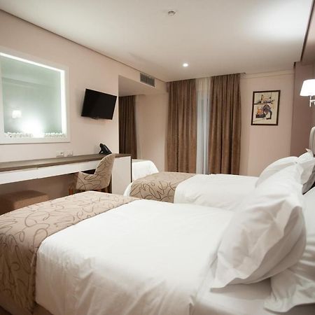 Agsel Hotel&SPA Tirana Buitenkant foto