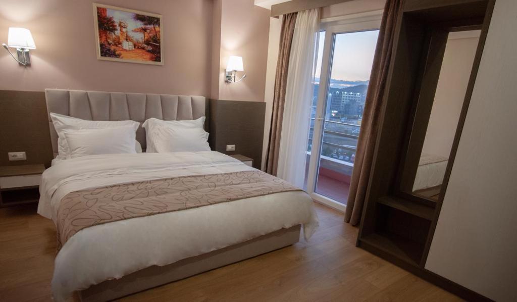 Agsel Hotel&SPA Tirana Buitenkant foto