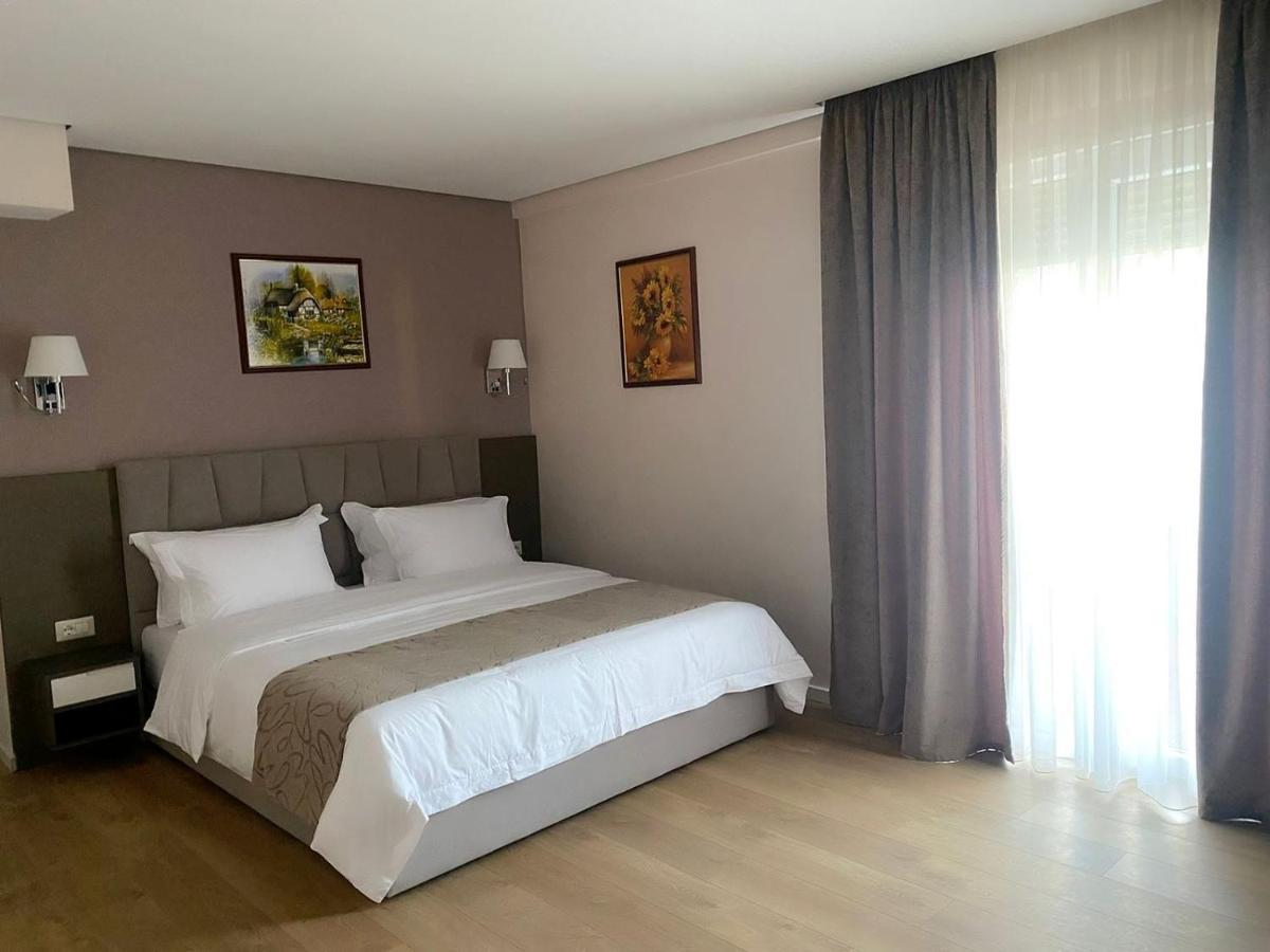 Agsel Hotel&SPA Tirana Buitenkant foto