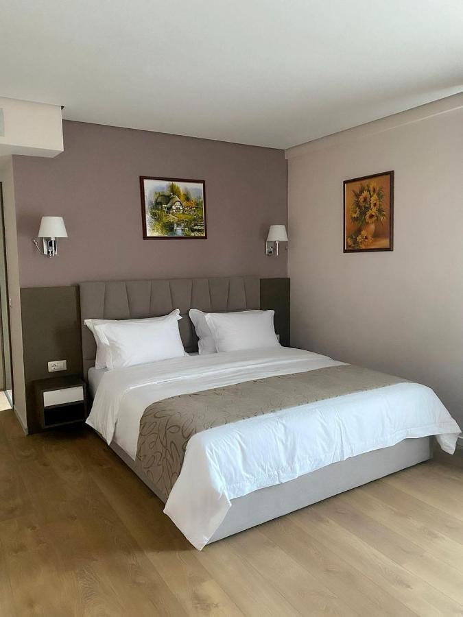 Agsel Hotel&SPA Tirana Buitenkant foto