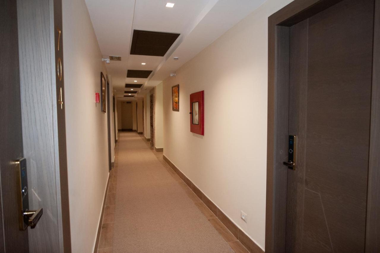 Agsel Hotel&SPA Tirana Buitenkant foto